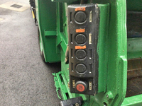 いすゞエルフパッカー車（塵芥車）小型（2t・3t）[写真08]