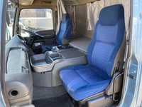 いすゞギガアルミウイング大型（10t）[写真29]