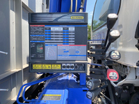 いすゞフォワードクレーン3段増トン（6t・8t）[写真17]