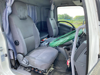 いすゞフォワードクレーン3段増トン（6t・8t）[写真32]