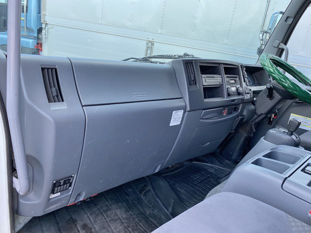 いすゞフォワードクレーン3段増トン（6t・8t）[写真35]