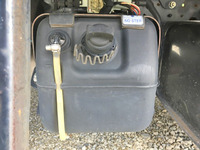 三菱ふそうキャンター平ボディ小型（2t・3t）[写真16]