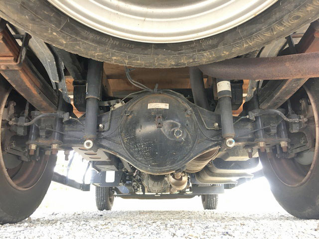 三菱ふそうキャンター平ボディ小型（2t・3t）[写真23]