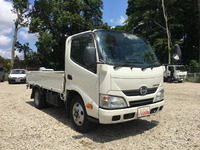 日野デュトロ平ボディ小型（2t・3t）[写真03]