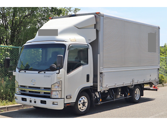マツダタイタンアルミウイング小型（2t・3t）[写真03]