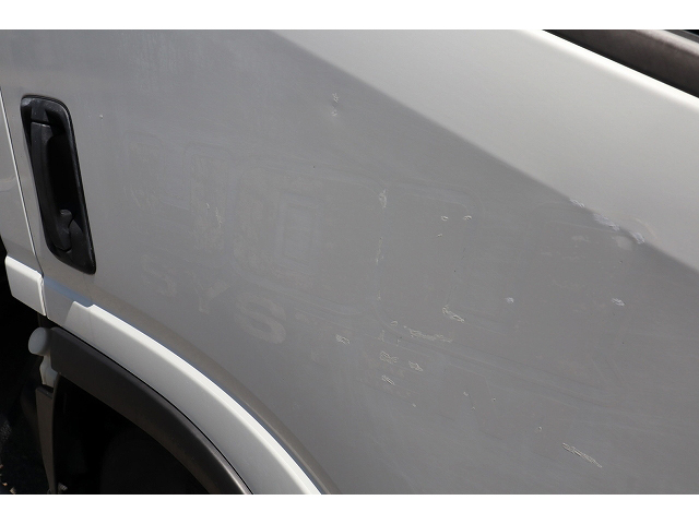 マツダタイタンアルミウイング小型（2t・3t）[写真34]