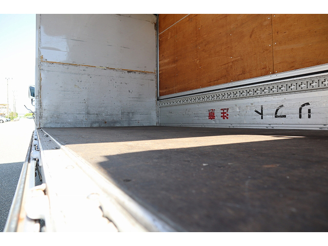 マツダタイタンアルミウイング小型（2t・3t）[写真09]