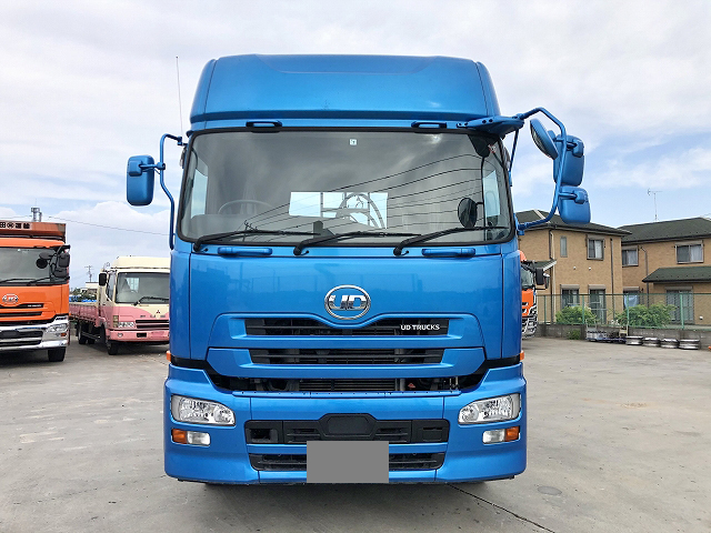 UDトラックスクオントレーラーヘッド（トラクターヘッド）大型（10t）[写真05]