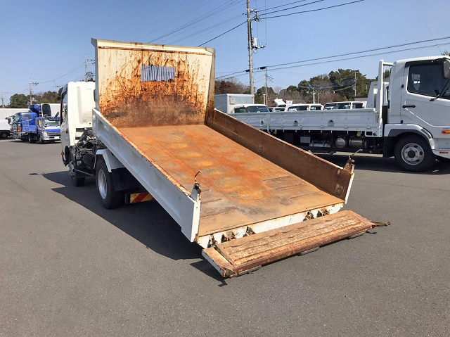 日野デュトロローダーダンプ小型（2t・3t）[写真12]