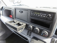 三菱ふそうキャンターアルミバン小型（2t・3t）[写真30]