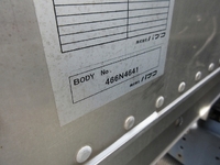 三菱ふそうキャンターアルミバン小型（2t・3t）[写真35]