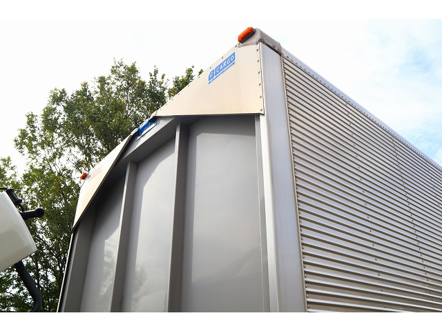 いすゞフォワードアルミウイング中型（4t）[写真31]