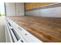 いすゞフォワードアルミウイング中型（4t）[写真06]