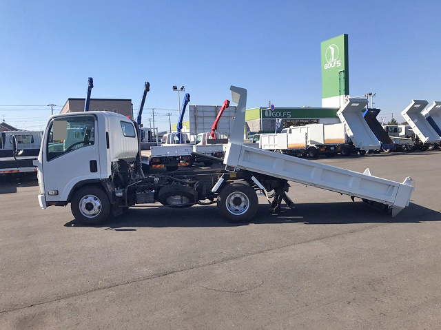 いすゞエルフローダーダンプ小型（2t・3t）[写真15]