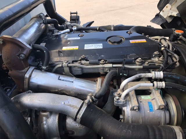 いすゞエルフローダーダンプ小型（2t・3t）[写真18]