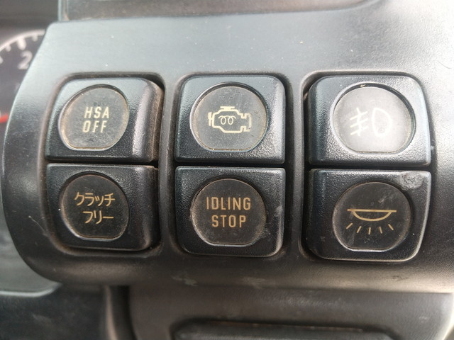 いすゞエルフアルミブロック小型（2t・3t）[写真35]