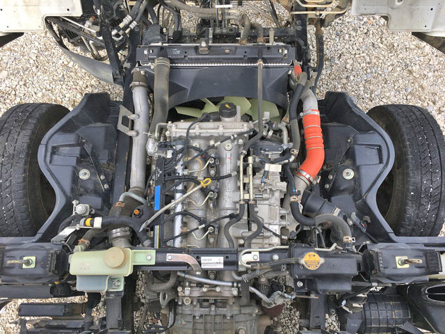 三菱ふそうキャンター平ボディ小型（2t・3t）[写真25]