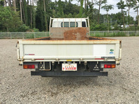 三菱ふそうキャンター平ボディ小型（2t・3t）[写真09]