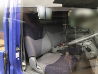 三菱ふそうキャンターガッツ平ボディ小型（2t・3t）[写真17]