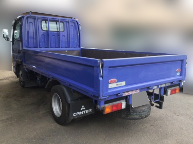 三菱ふそうキャンターガッツ平ボディ小型（2t・3t）[写真04]