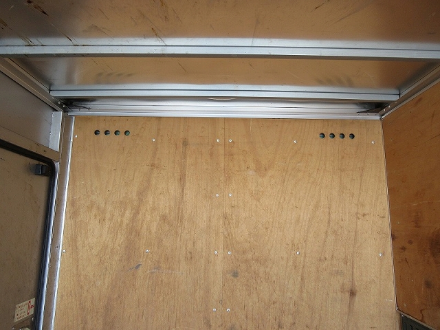 トヨタトヨエースアルミバン小型（2t・3t）[写真10]