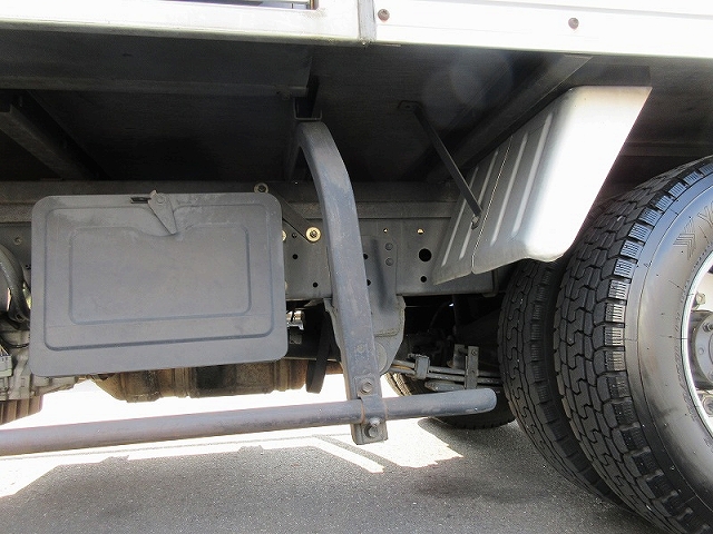 トヨタトヨエースアルミバン小型（2t・3t）[写真25]