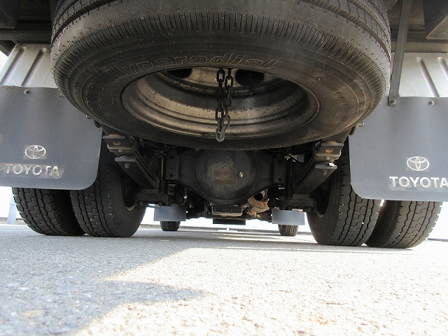 トヨタトヨエースアルミバン小型（2t・3t）[写真27]