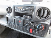 トヨタトヨエースアルミバン小型（2t・3t）[写真30]