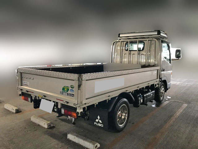 三菱ふそうキャンターガッツ平ボディ小型（2t・3t）[写真02]