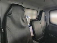 三菱ふそうキャンターガッツ平ボディ小型（2t・3t）[写真24]