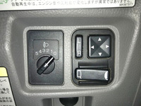 三菱ふそうキャンターガッツ平ボディ小型（2t・3t）[写真31]