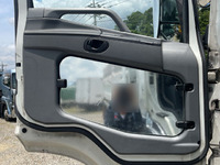 三菱ふそうスーパーグレートダンプ大型（10t）[写真24]