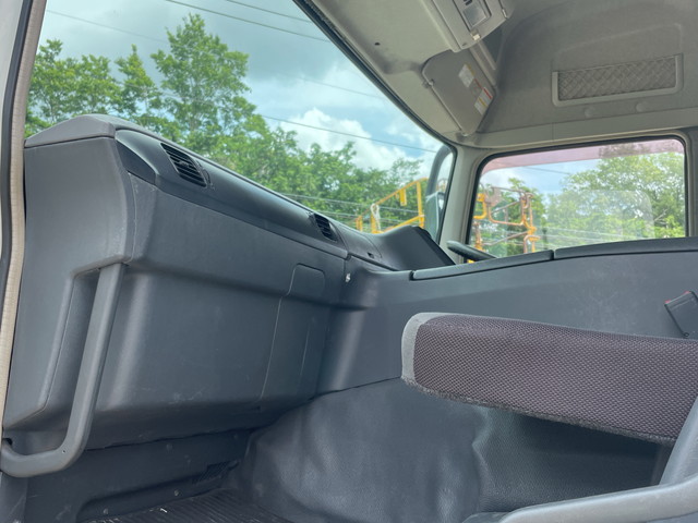 三菱ふそうスーパーグレートダンプ大型（10t）[写真29]