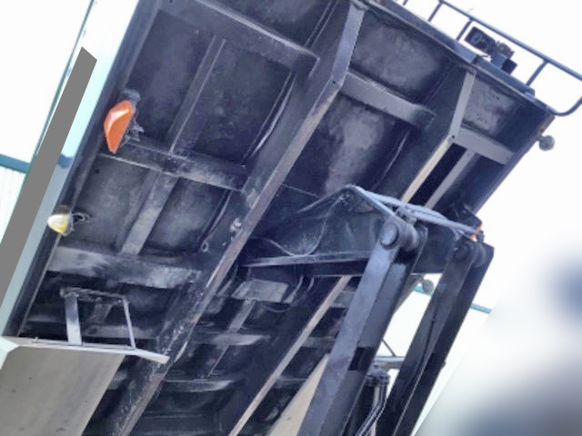 日野プロフィアダンプ大型（10t）[写真10]