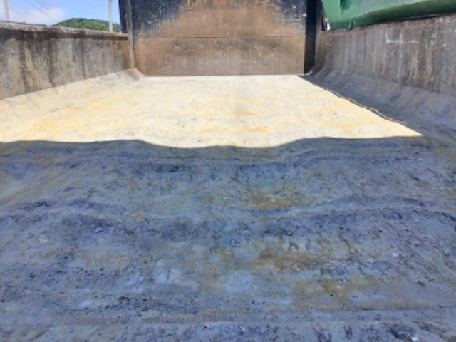 三菱ふそうスーパーグレートダンプ大型（10t）[写真09]