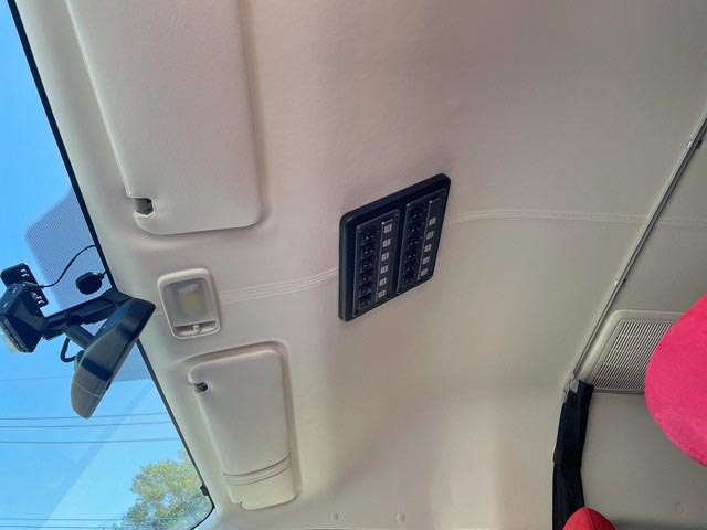 トヨタハイエースキャンピングカー小型（2t・3t）[写真15]