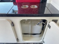 トヨタハイエースキャンピングカー小型（2t・3t）[写真30]