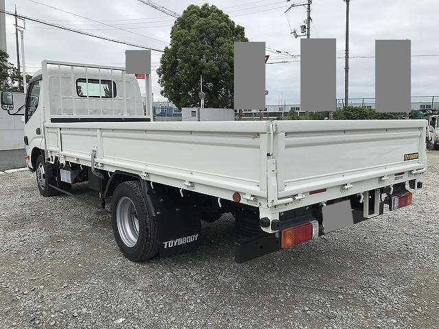 日野デュトロ平ボディ小型（2t・3t）[写真02]
