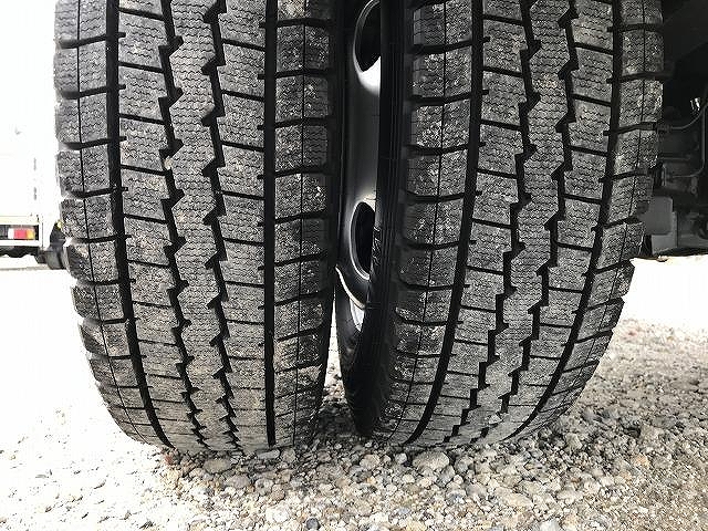 日野デュトロ平ボディ小型（2t・3t）[写真34]