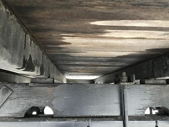 いすゞフォワードクレーン4段中型（4t）[写真16]