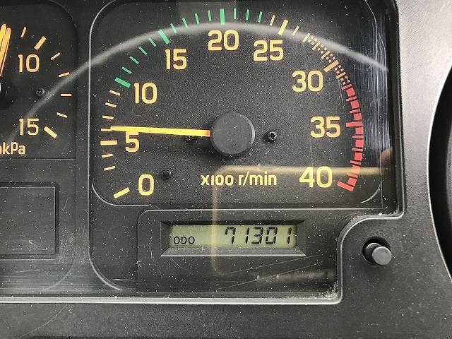 いすゞフォワードクレーン4段中型（4t）[写真30]