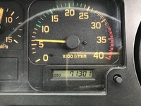 いすゞフォワードクレーン4段中型（4t）[写真30]