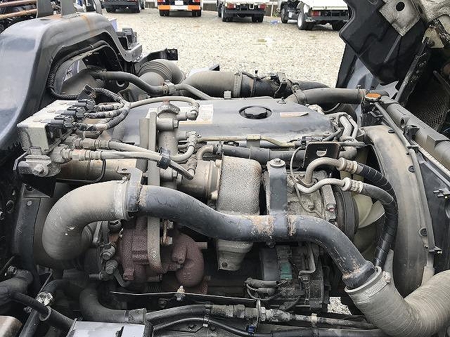 いすゞフォワードクレーン4段中型（4t）[写真34]