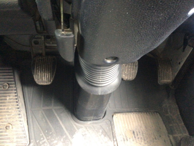 日野プロフィアアームロール大型（10t）[写真22]