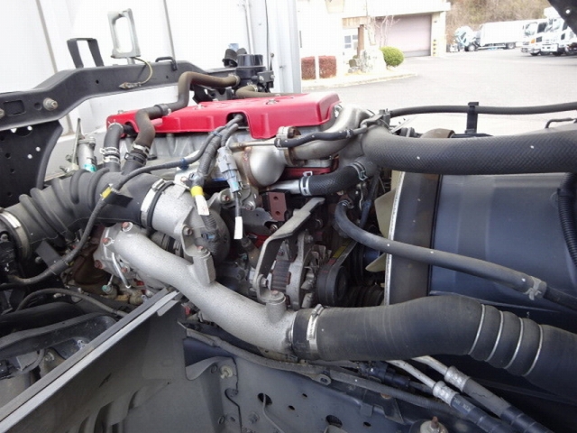 日野レンジャーアルミウイング中型（4t）[写真16]