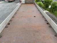 UDトラックスビッグサムアルミブロック大型（10t）[写真14]