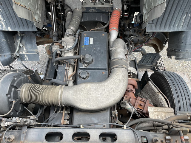 UDトラックスビッグサムアルミブロック大型（10t）[写真25]