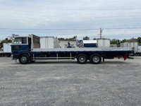 UDトラックスビッグサムアルミブロック大型（10t）[写真05]