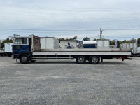 UDトラックスビッグサムアルミブロック大型（10t）[写真06]