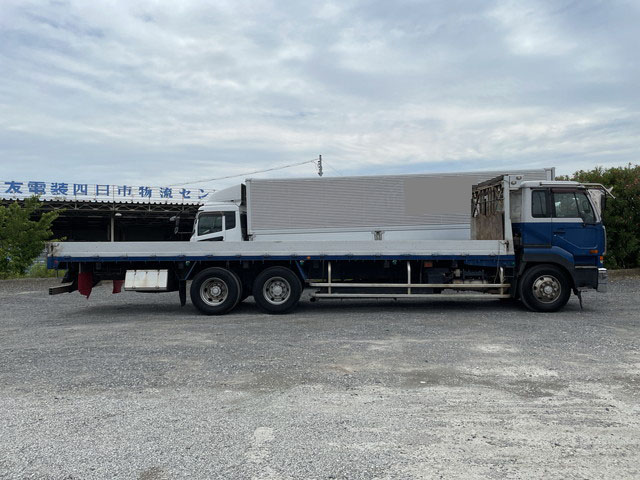 UDトラックスビッグサムアルミブロック大型（10t）[写真07]